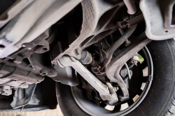 Крайно ръководство: Jetta 4, Golf 4/GTI) Подмяна или смазване на втулката на предната люлка